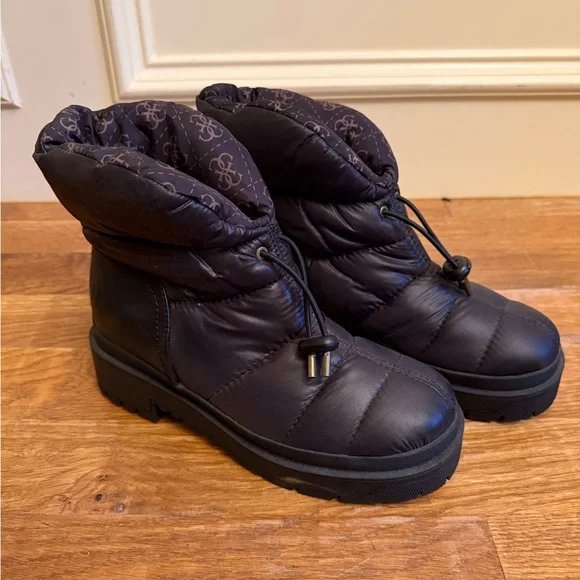 Guess Black Winter Boots with Quilted Design - Picture 2 of 8